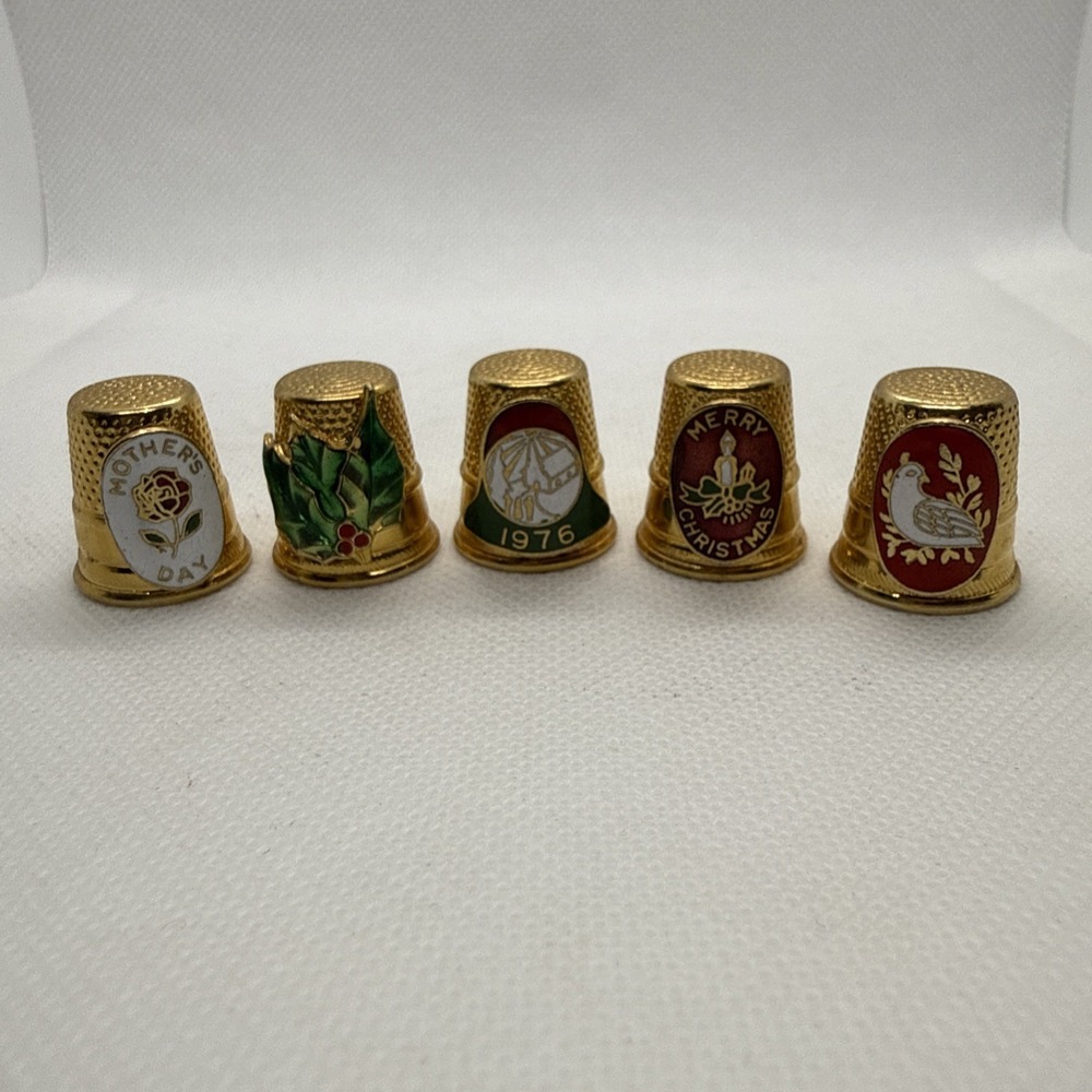 VTG Lot 5 Gold Brass Metal Thimbles Lillian Vernon Church Christmas Mothers Day